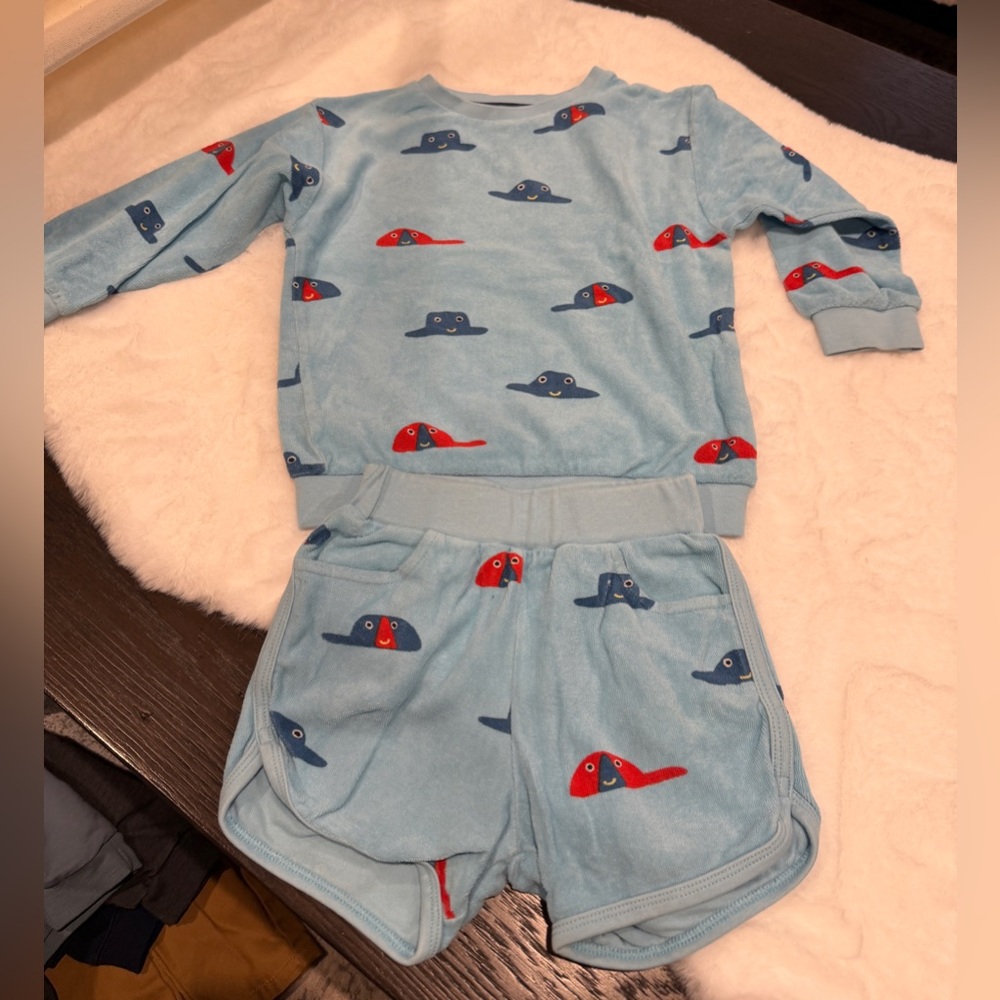 Toddler sets. $15 each set. BUY 2 GET 2 FREE‼️